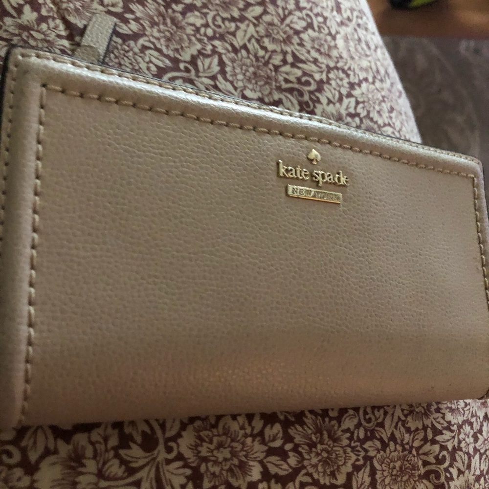 Kate spade Wallet